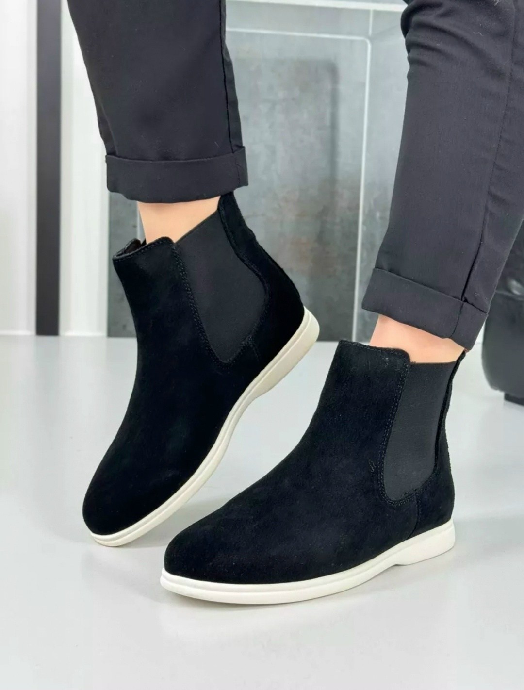 ,замшевые ботинки,ботинки челси loro piana,челси loro piana winter beatle walk замшевые ботинки,замшевые ботинки челси