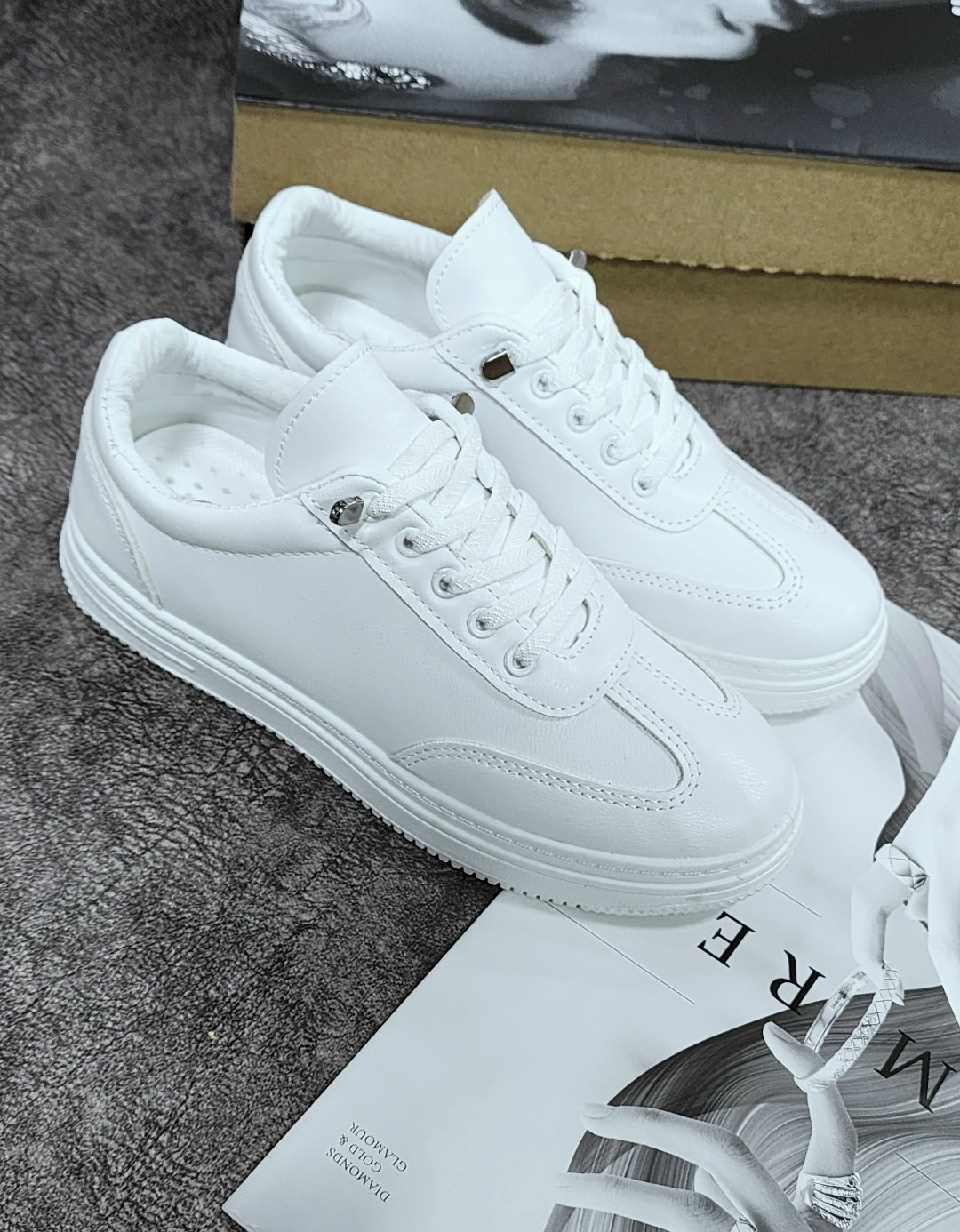 ,кроссовки женские,кроссовки белые женские,кеды белые,белые кроссовки