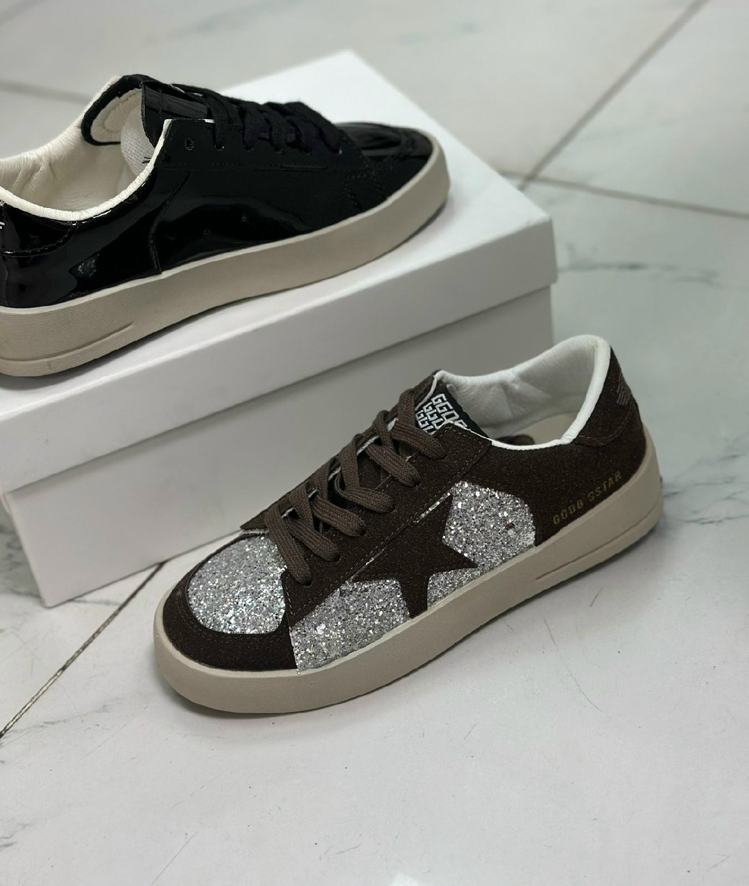 кроссовки golden goose с пайетками на платформе,,лаковые кроссовки golden goose,кеды golden goose,golden goose кроссовки