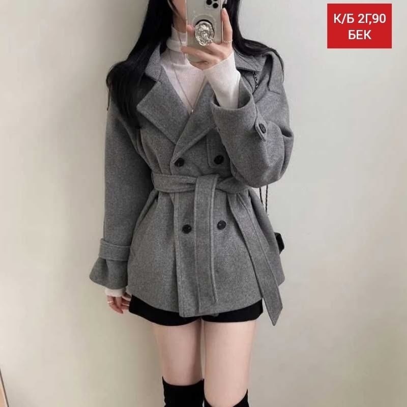 женское шерстяное пальто с поясом короткое плотное двубортное пальто с отложным воротником,стильное пальто,шерстяное пальто,модное пальто,женское шерстяное пальто