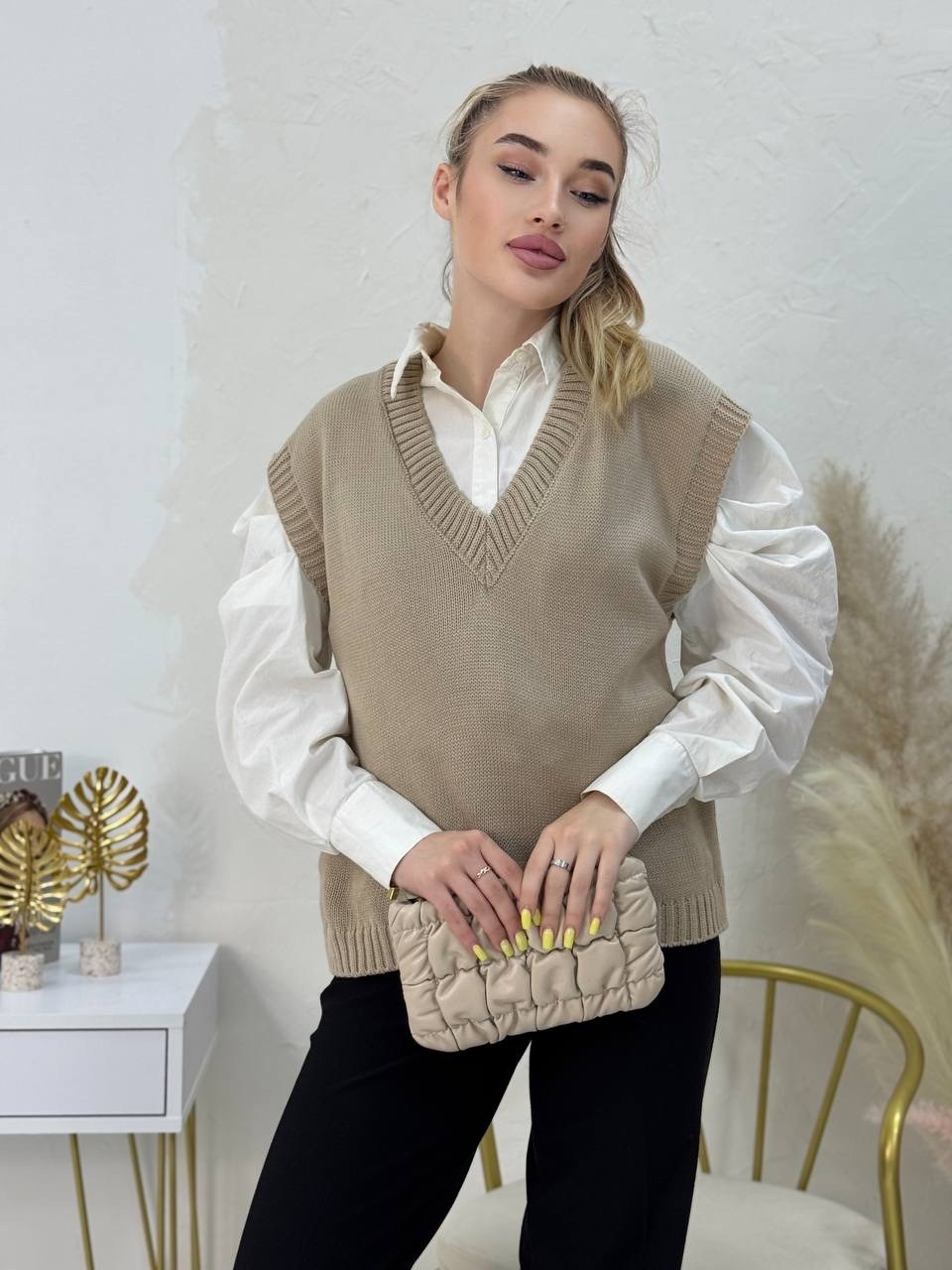 жилетка женская,жилет женский,жилет вязаный женский,вязаный жилет,жилет трикотажный