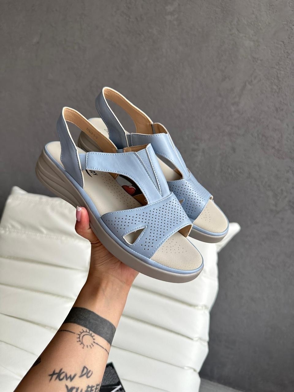 ,женские босоножки,босоножки жен,босоножки с перфорацией,голубые босоножки
