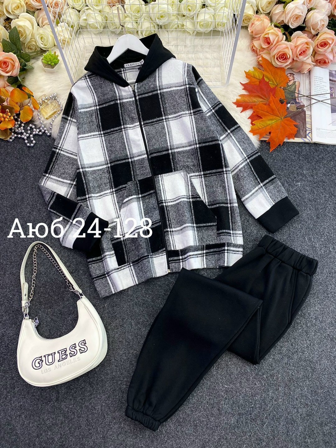 спортивный женский костюм двойка на флисе в клетку,костюм женский тройка,женский костюм на флисе,костюм женский двойка,костюм двойка кашемир