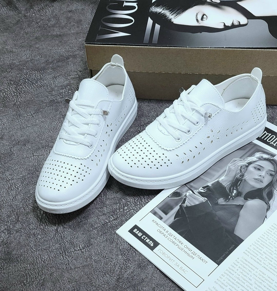 ,женские кеды,белые кеды кожаные женские с перфорацией,кроссовки перфорированные женские,кеды с перфорацией