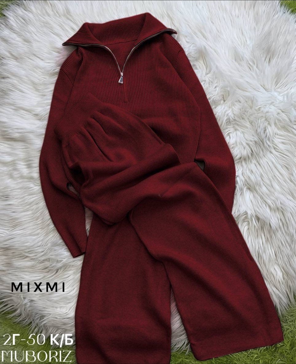 вязаные костюмы,трикотажный костюм,костюмчик трикотажный,костюм