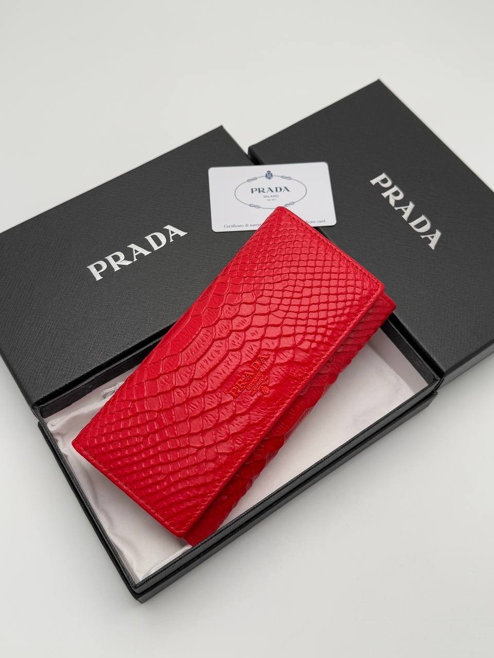 кошелек прада,кошелек прада женский,кошелек prada,женские кошельки,брендовый женский кошелек