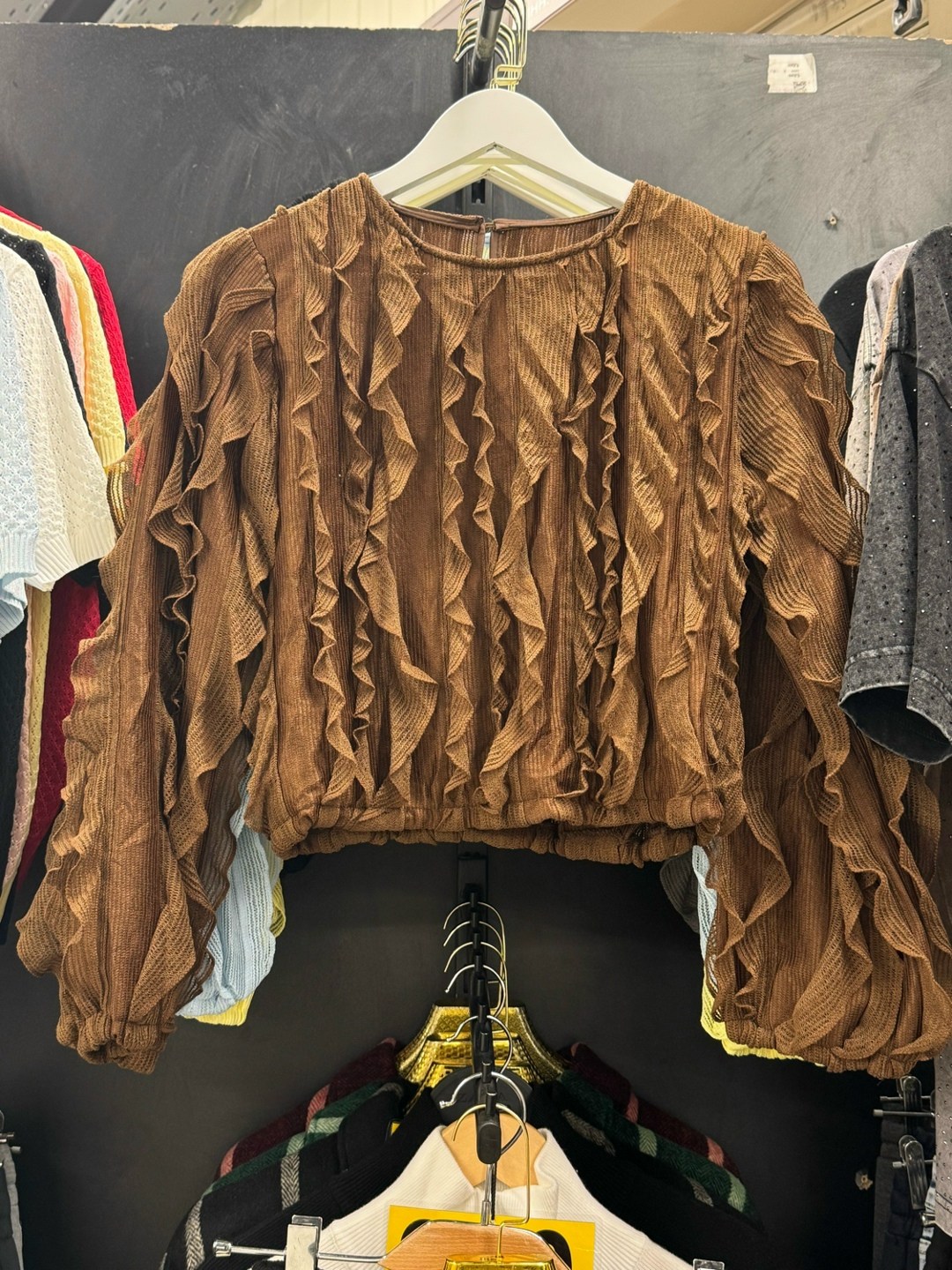 женская блузка с оборками twotwinstyle,блузка с оборками,стильная блуза,блузка модная,женская блузка