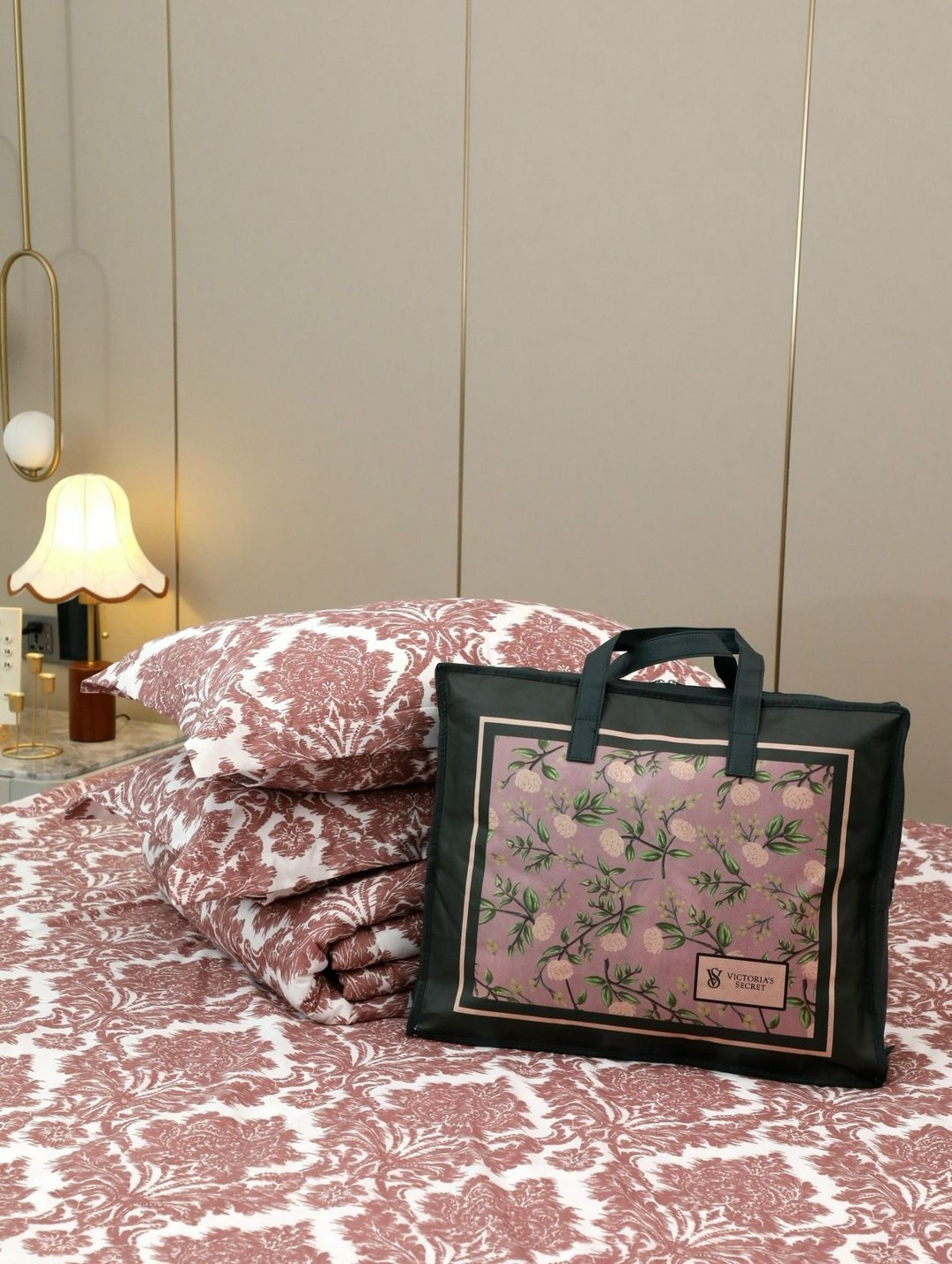 покрывала,покрывало жаккардовое,покрывало и 2 наволочки,покрывало, покрывало