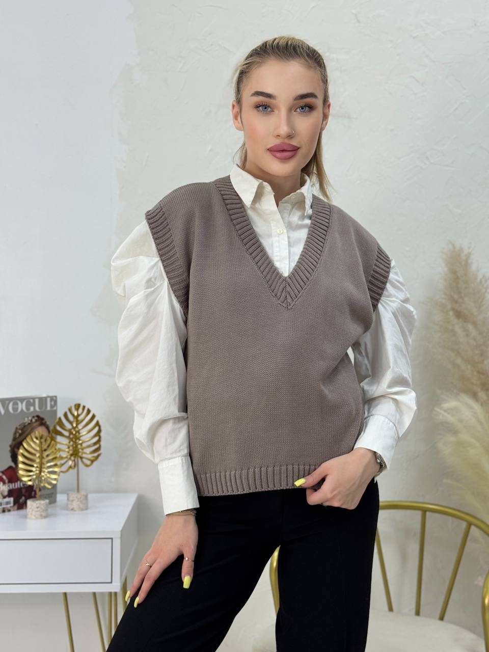 жилетка женская,жилет женский,жилет вязаный женский,вязаный жилет,жилет трикотажный