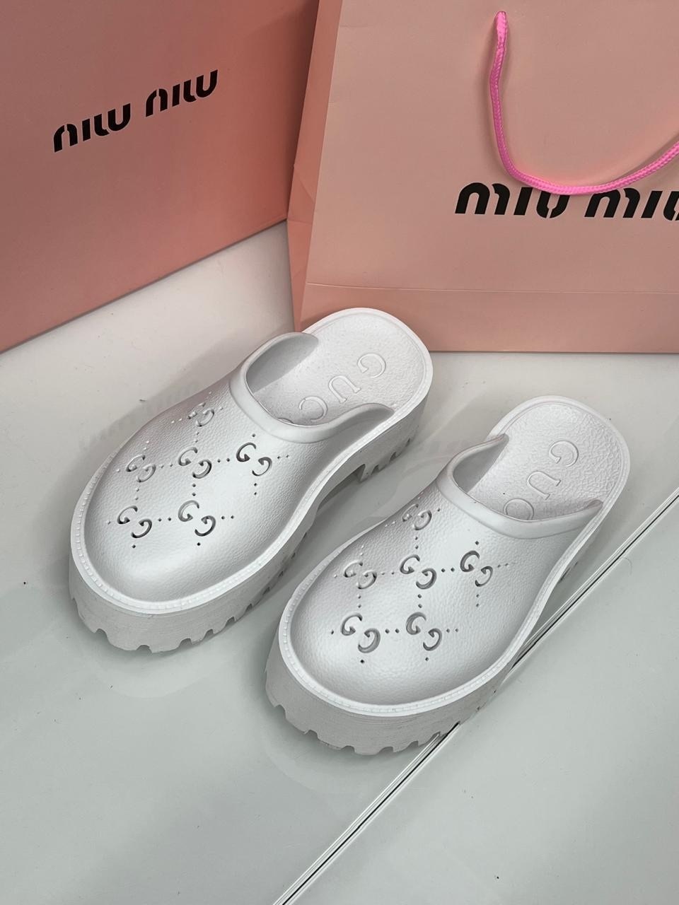 сабо гуччи,,шлепки gucci женские белые,шлепки гуччи женские 2026,женские шлепанцы