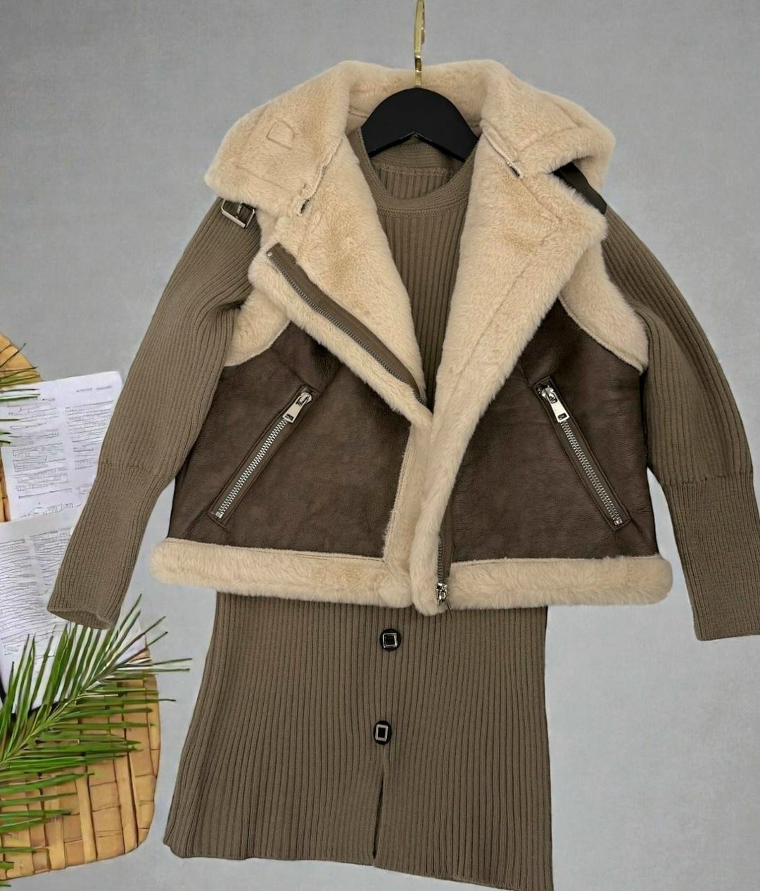 меховая жилет,одежда для девочки,жилет для девочек,жилетка детская,дубленка для девочек