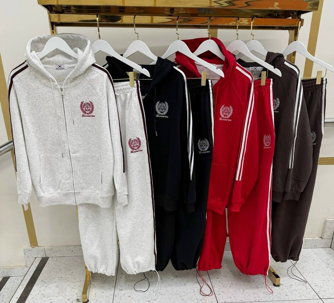 спортивный костюм moncler,костюм спортивный,мужской спортивный костюм,спортивный костюм brunello