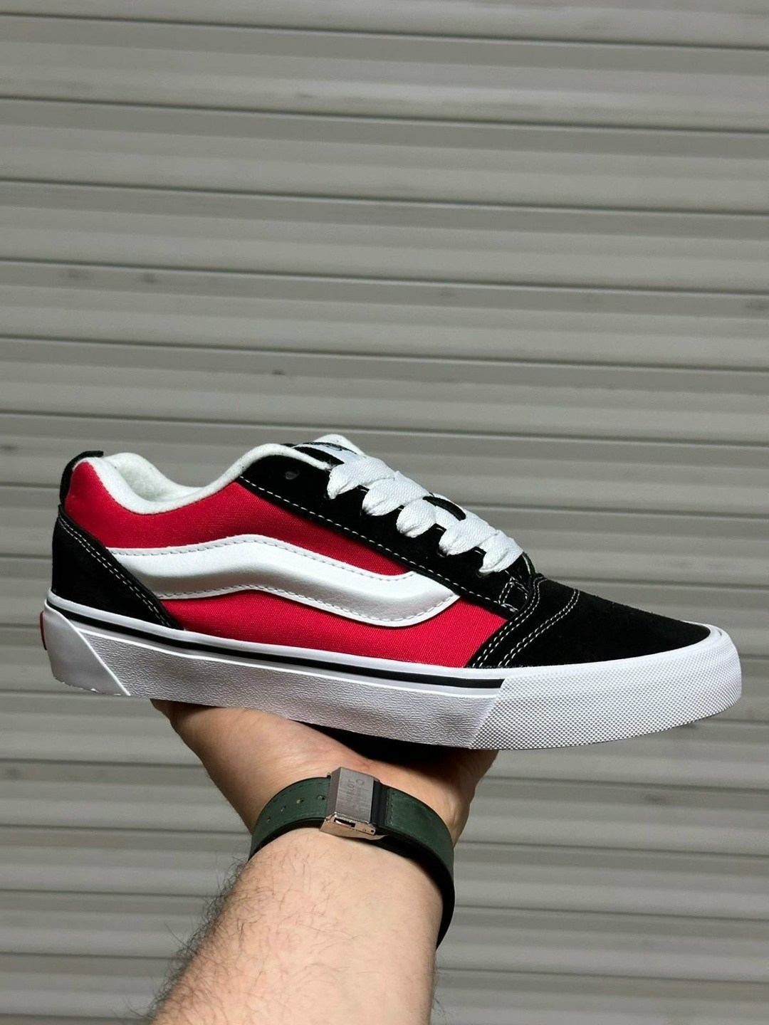 ,красные вансы,ванс кроссовки,кеды vans,кеды vans knu skool