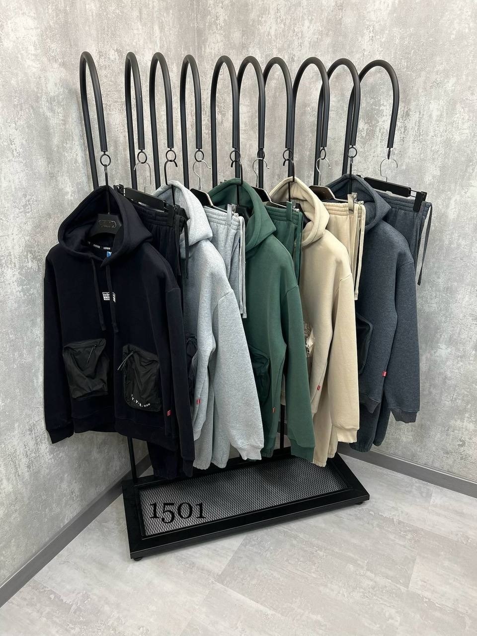 костюм armani ea7,спортивный костюм дольче габбана мужской,спортивные костюмы на флисе,спортивный костюм мужской,мужской спортивный костюм на флисе