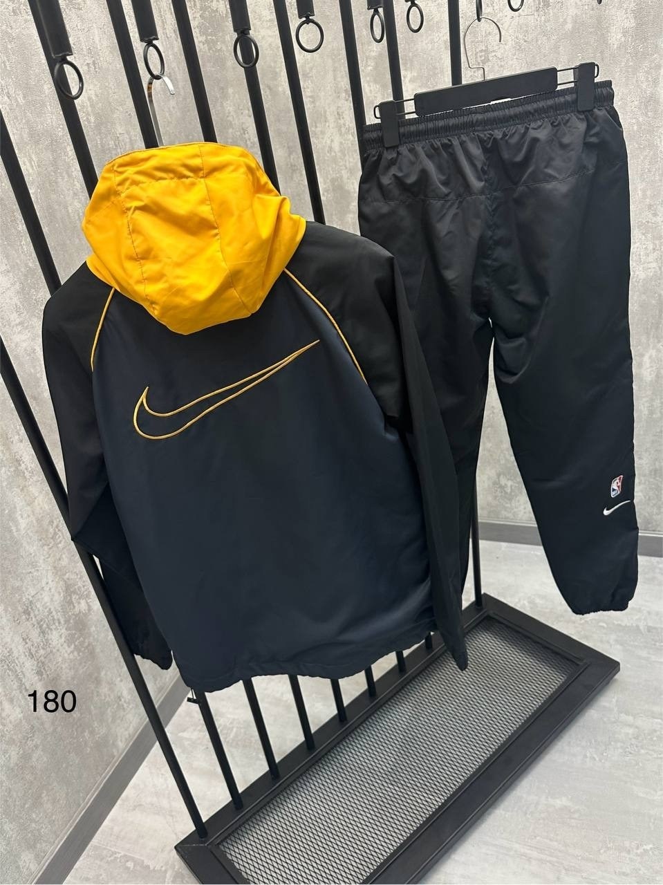 спортивный костюм nike,спортивный костюм мужской nike,спортивный костюм мужской nike swoosh,спортивный костюм найк,спортивный костюм