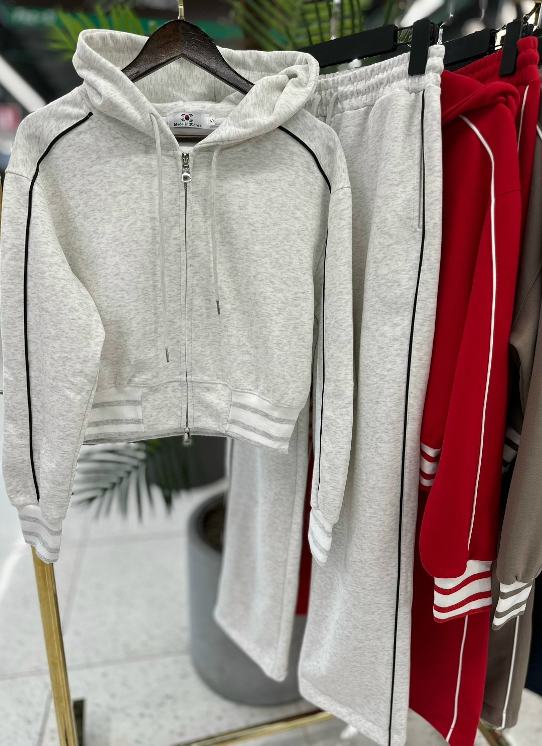 спортивный костюм с лампасами el-idol,костюм спортивный женский el-idol спортивный красный,спортивный женский костюм,красные спортивные костюмы,костюм спортивный женский bonnita спортивный двойка крас