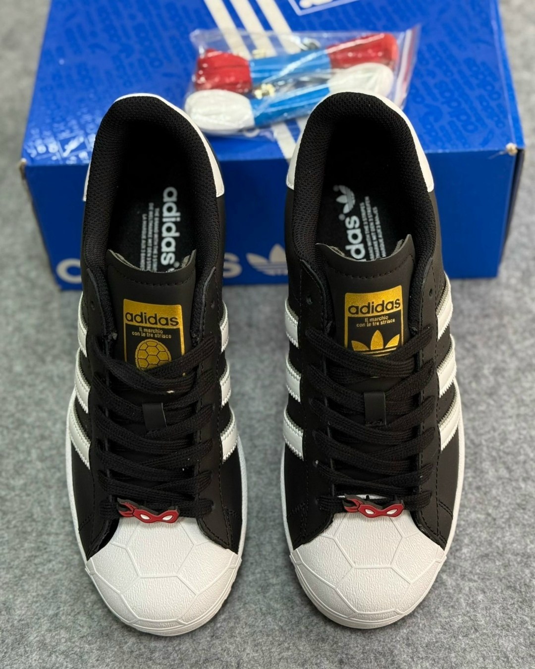 adidas originals superstar,adidas superstars black,кроcсовки adidas superstar,adidas superstar black женские,adidas superstar коллаборация