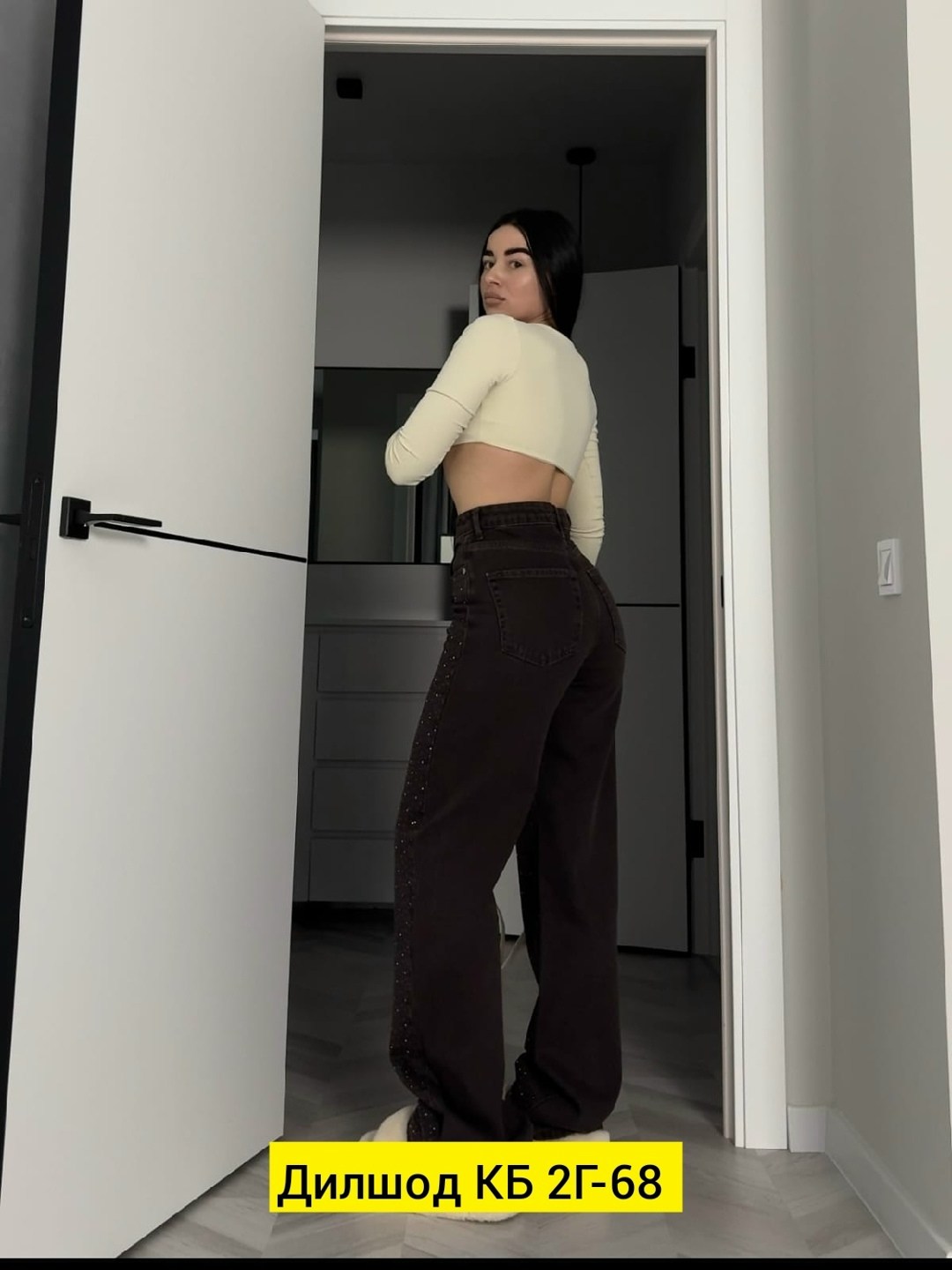 джинсы со стразами,женские джинсы со стразами,женские джинсы,джинсы труб со стразами,джинсы со стразами lepkin a store