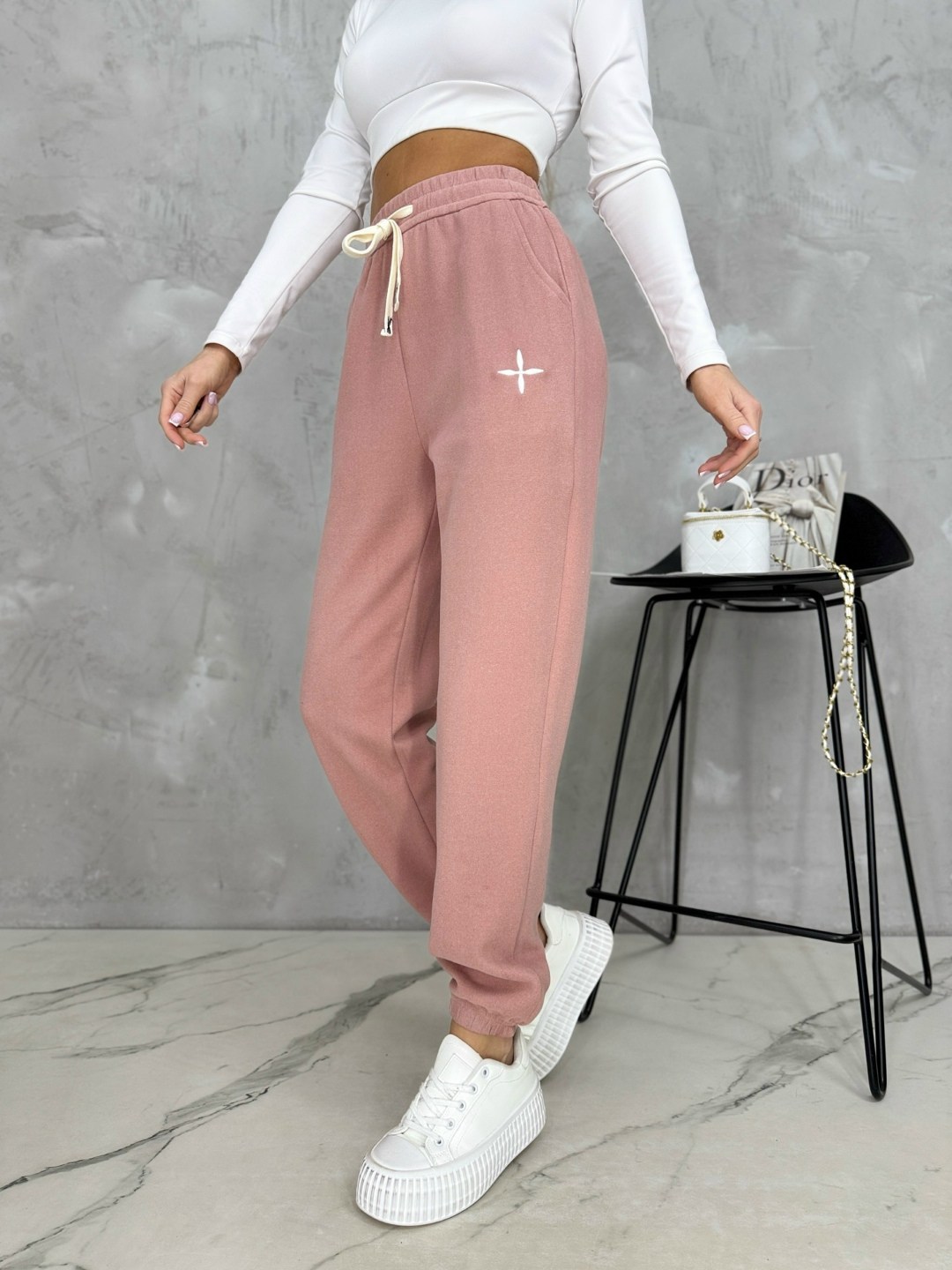 брюки спортивные,спортивные брюки женские,женские брюки,женские брюки черные,женские штаны