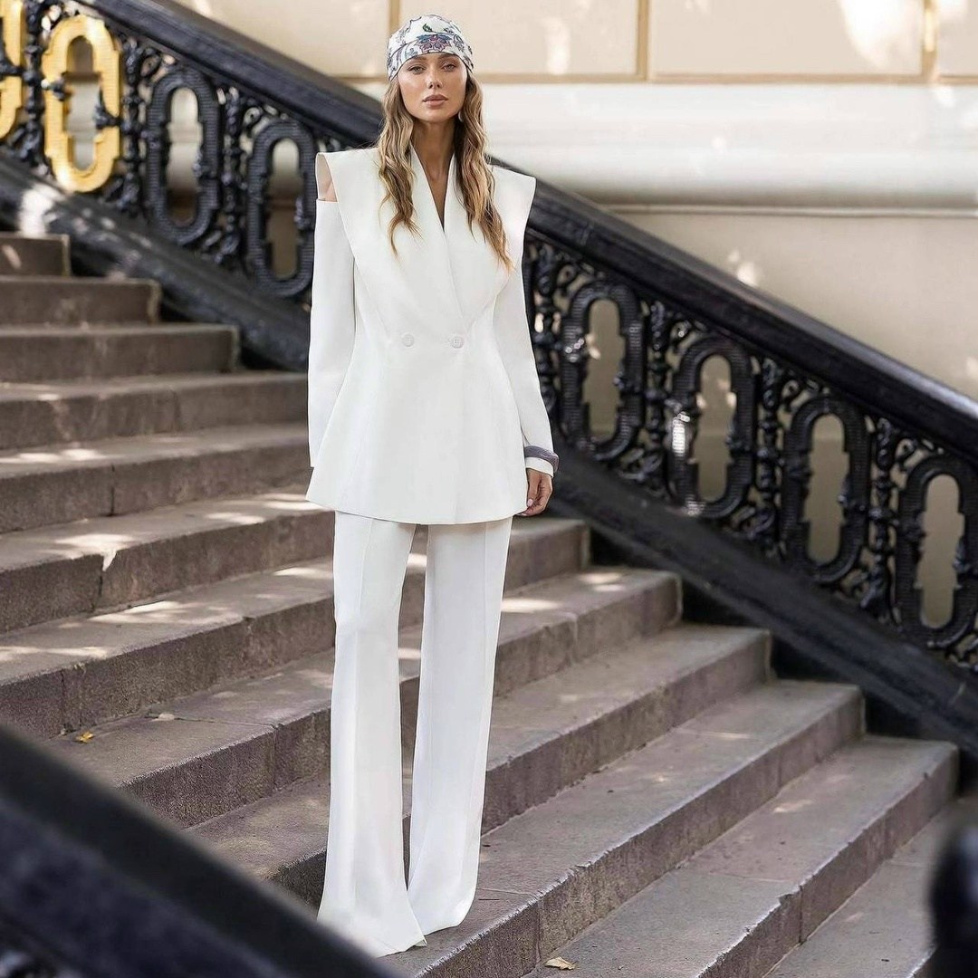 брючный костюм,женский брючный костюм,брючный костюм женский безко,костюм женский с брюками палаццо,образ с брючным костюмом