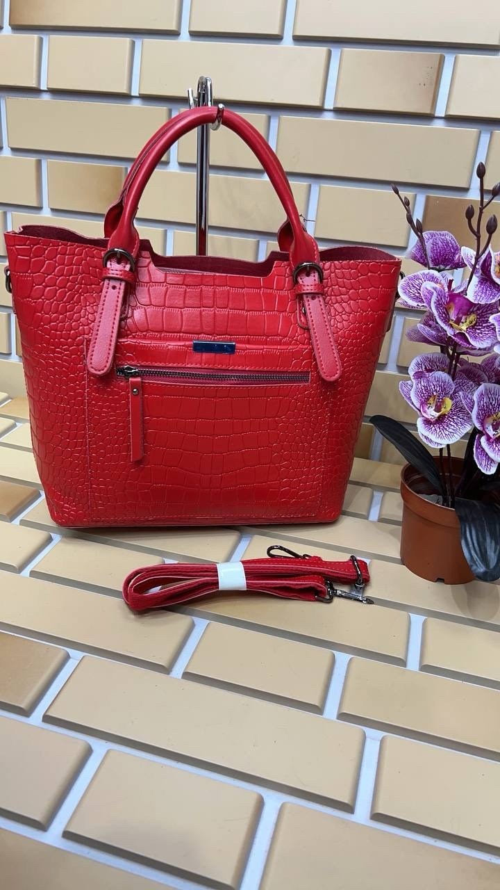 сумка,женская сумка,сумка женская кожаная,сумка эконика бордовая,бордовая сумка