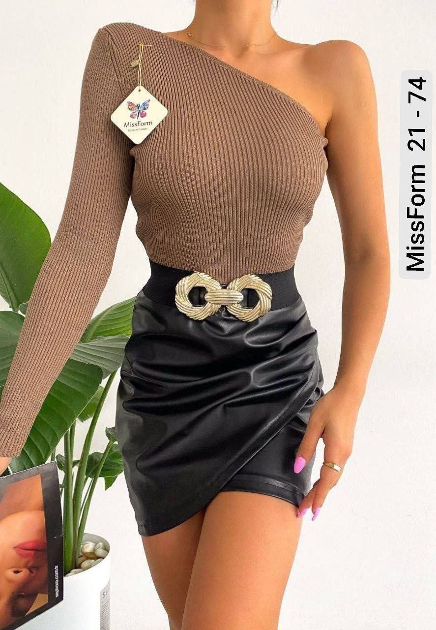 кофта с одним рукавом,стильная кофта,модные кофты,повседневная кофта,кофта женская