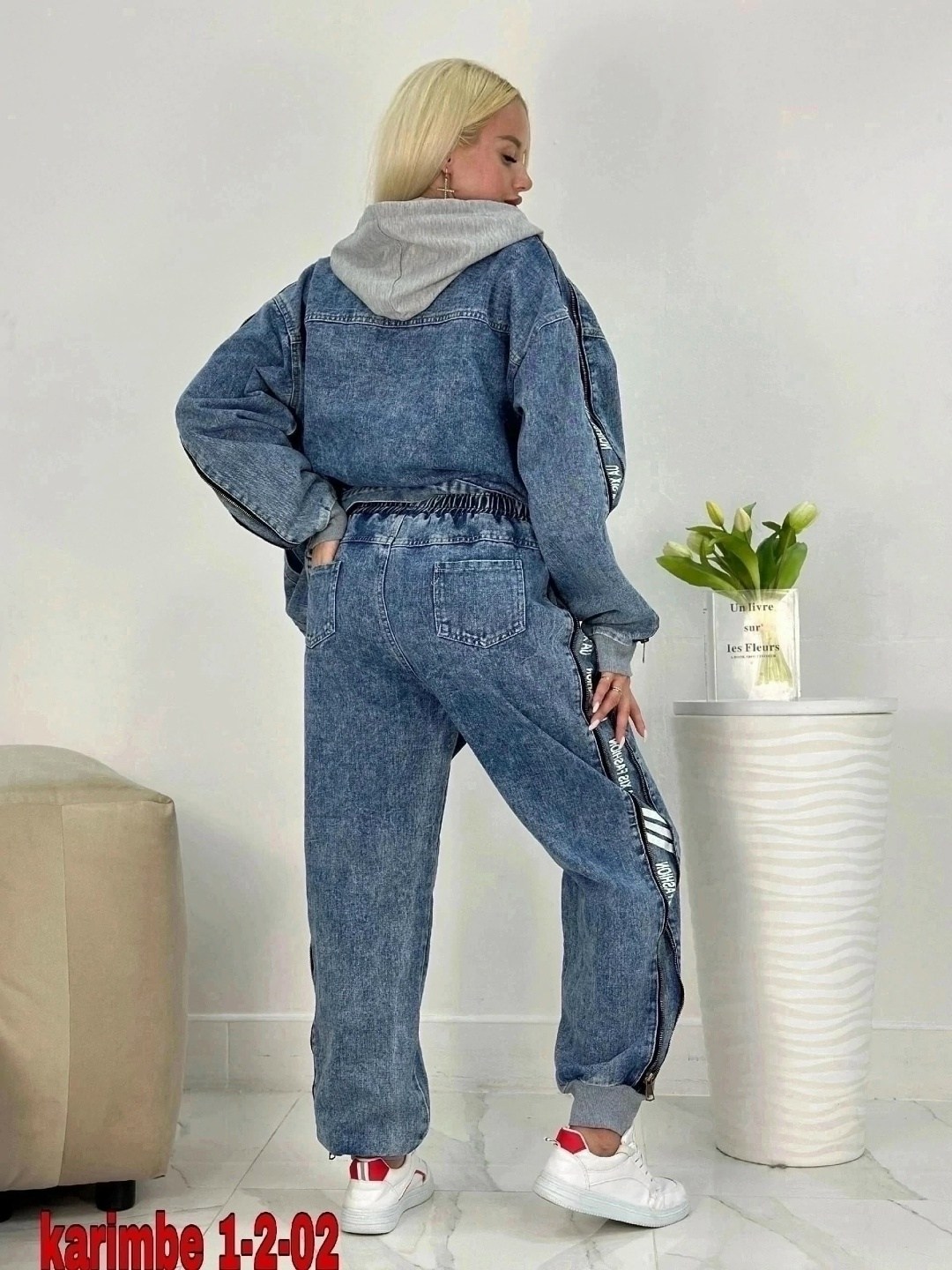 джинсовый костюм женский,женские костюмы из джинса,джинсовый костюм,женский джинсовый брючный костюм,двойка-костюм джинсовый karim benjama