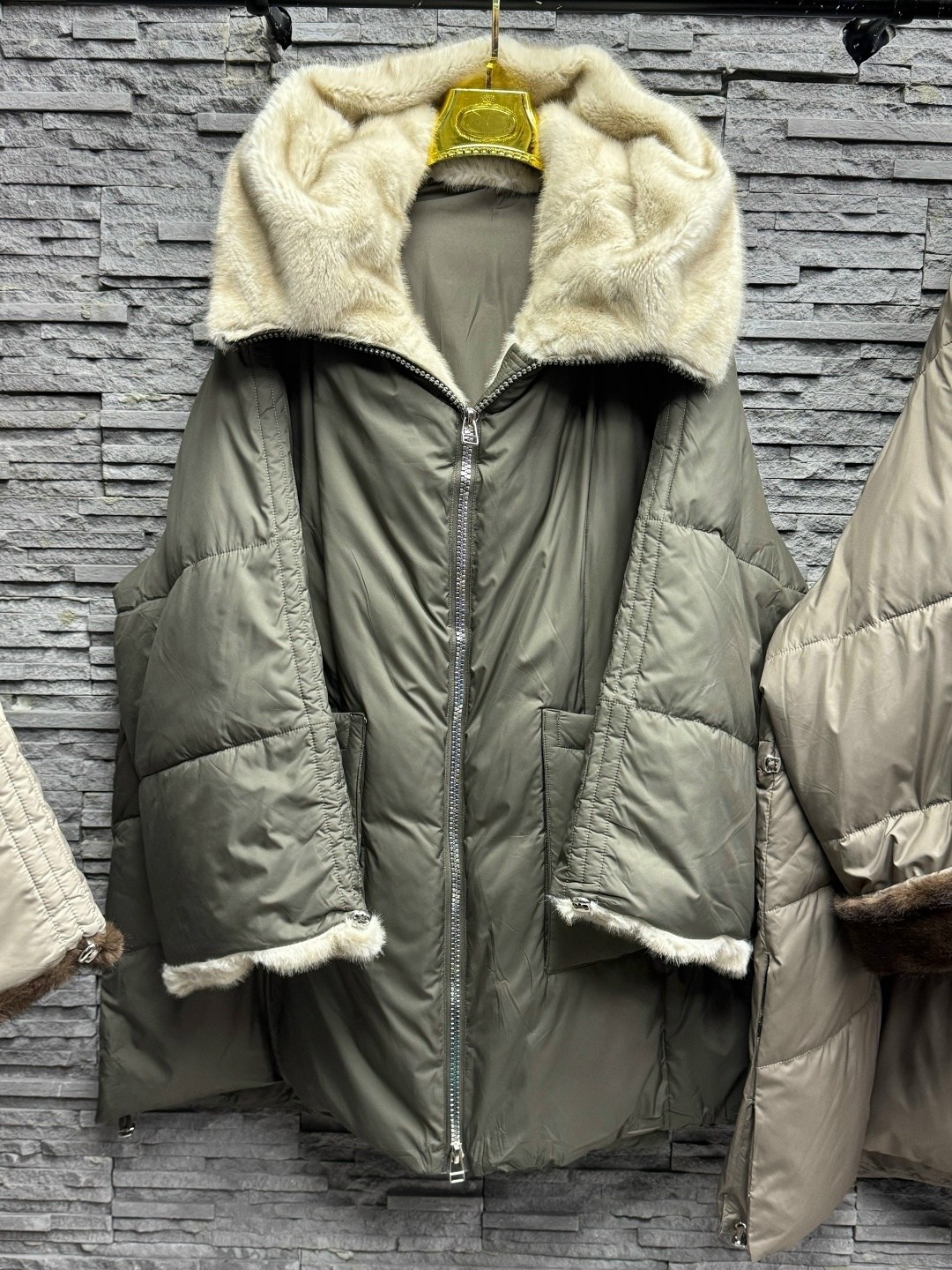 куртка shetti 2168 капучино,куртка с отделкой из норки kibria store,зимняя куртка с экомехом shetti 2168 капучино бежевый размер 50-60,зимняя куртка,зимняя куртка с экомехом shetti 2168 капучино