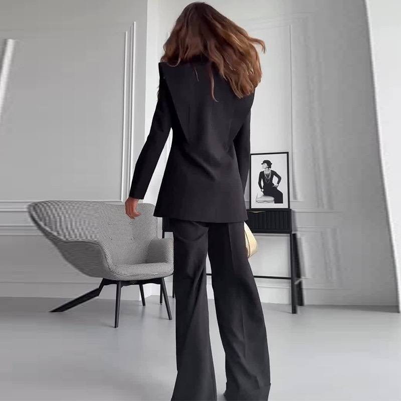 брючный костюм,женский брючный костюм,брючный костюм женский безко,костюм женский с брюками палаццо,образ с брючным костюмом