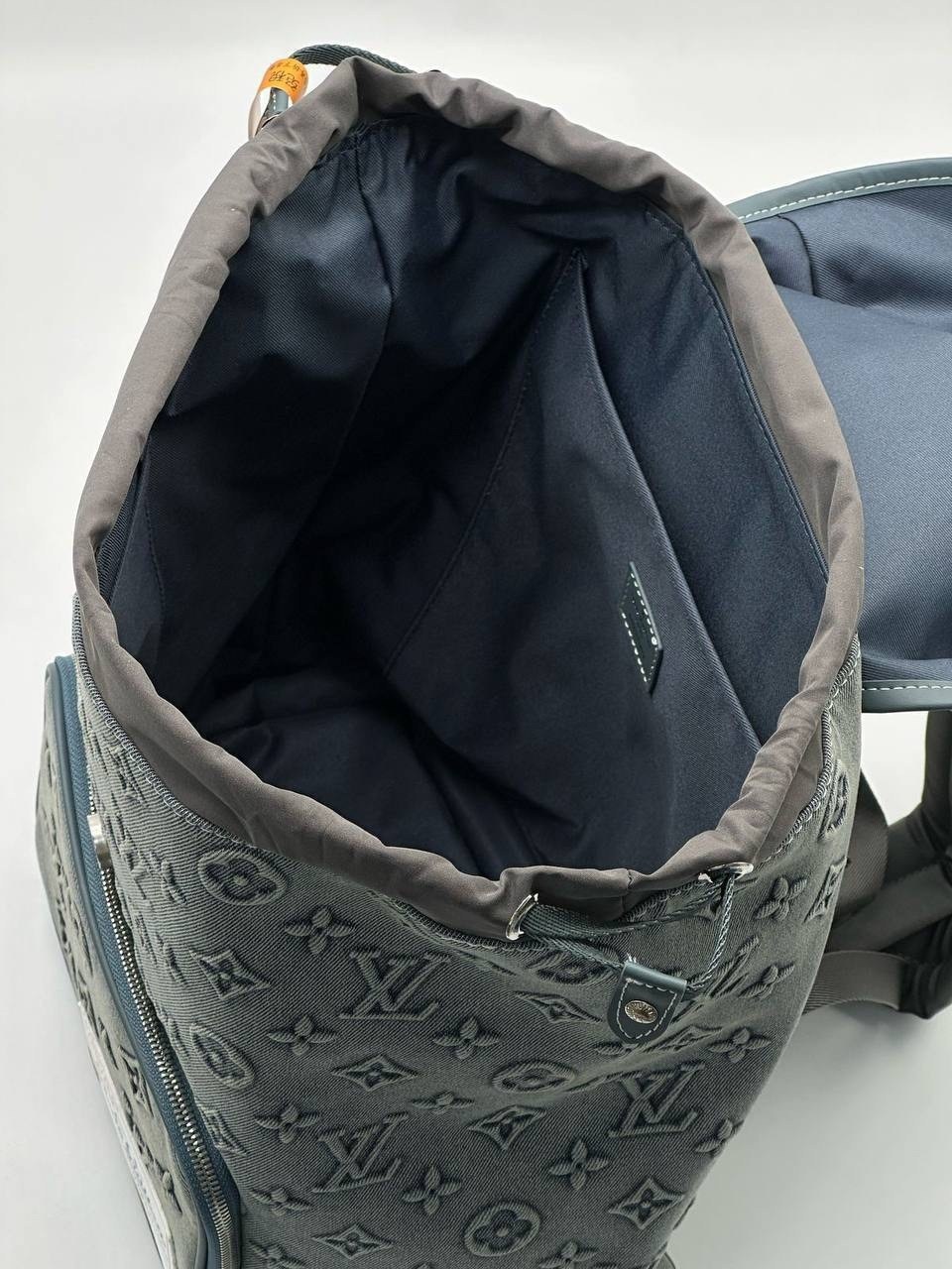 рюкзак louis vuitton,рюкзак женский louis vuitton,рюкзак луи виттон,рюкзак,луи виттон кристофер рюкзак