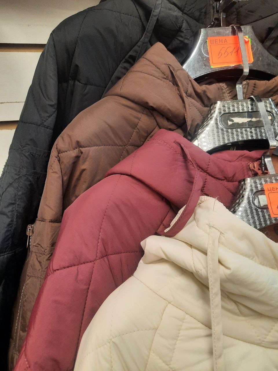 куртка модная,модные пуховики,куртка теплая,утепленная куртка для женщин,пуховик женский