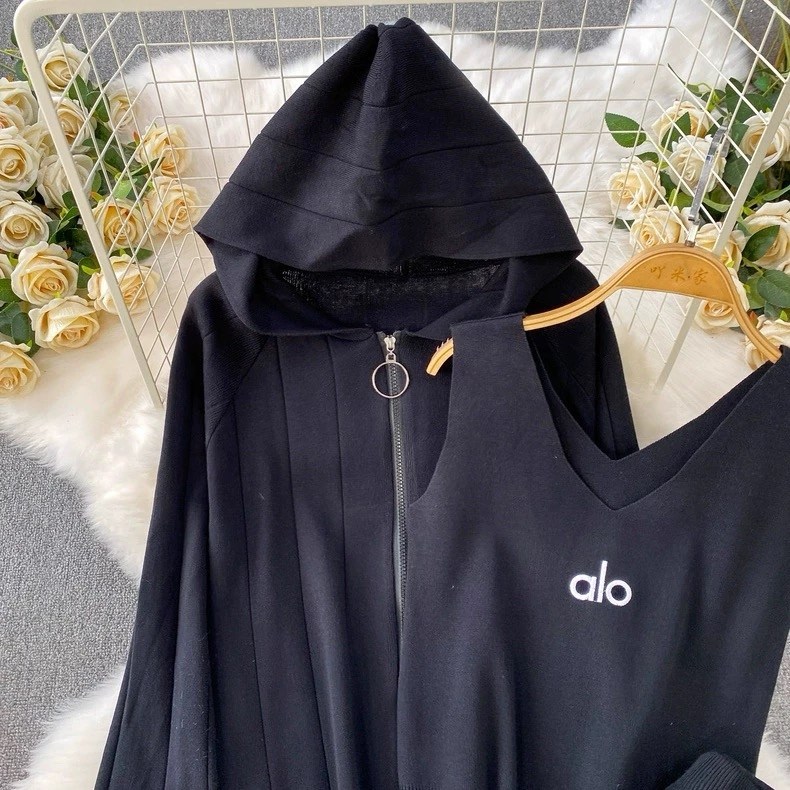 трикотажные костюмы,вязаные костюмы,костюм бежевый,женские костюмы,кашемировый костюм