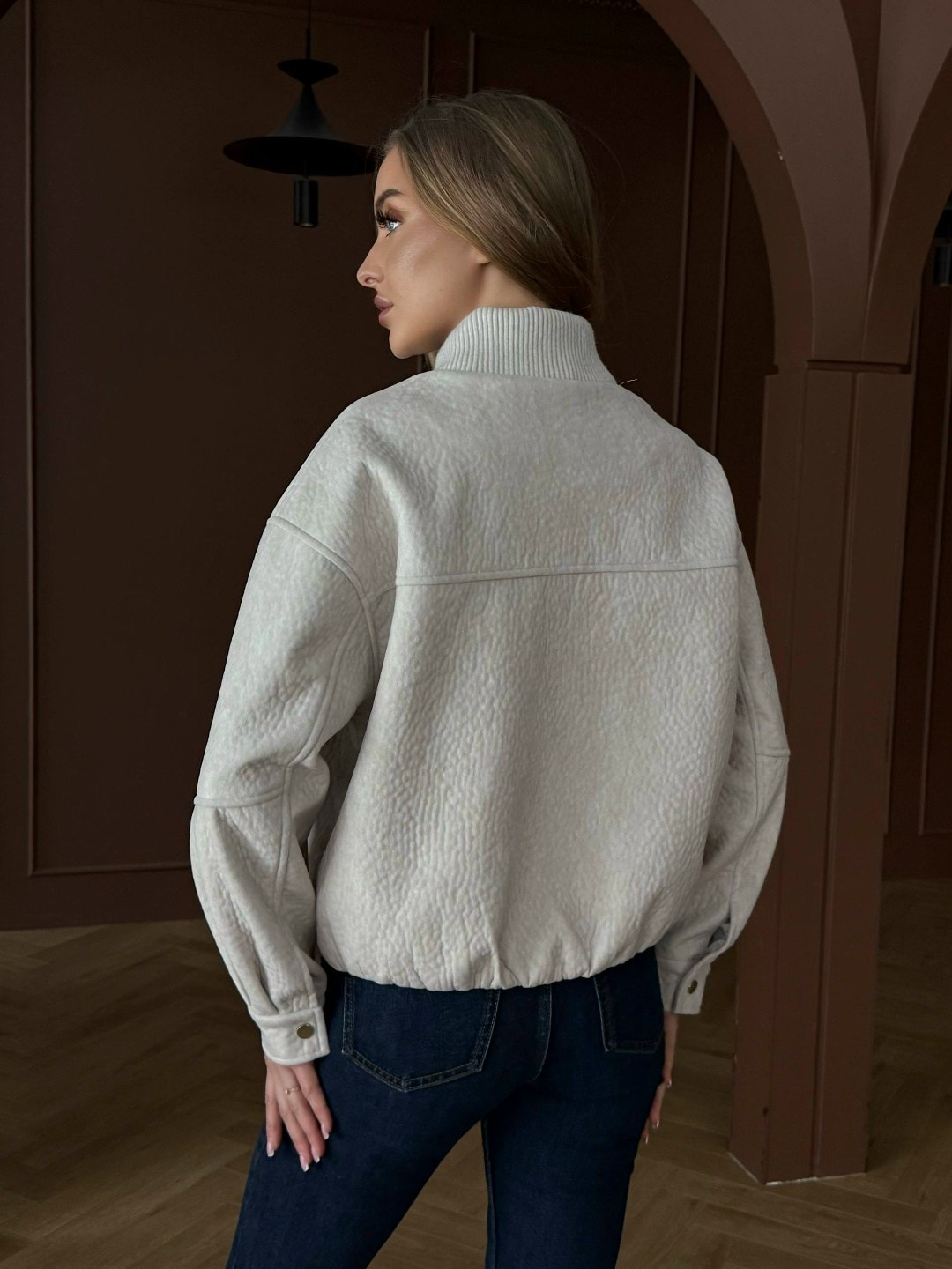 стильная куртка,куртка женская,легкая куртка,куртка,куртка бомбер женская