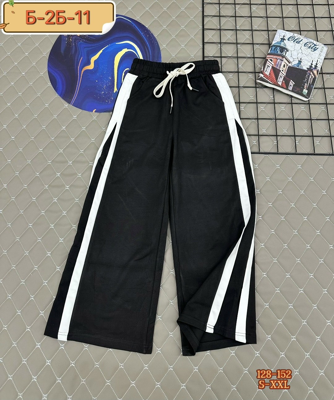 брюки спортивные,широкие брюки,брюки для девочек,брюки с лампасами,спортивные широкие брюки