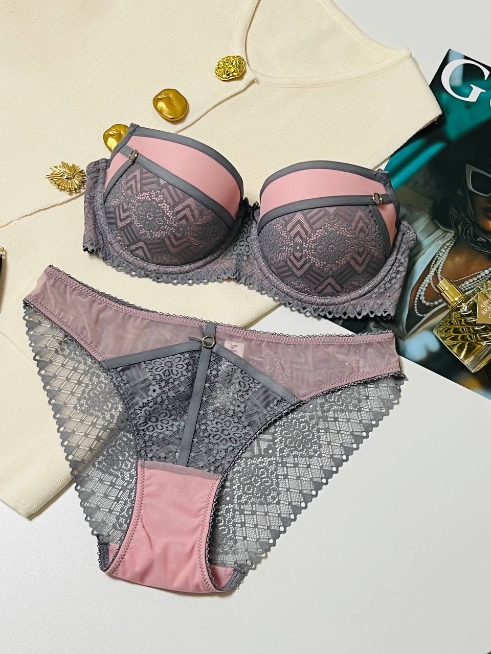 комплект нижнего белья,женское нижнее белье комплект,женские белье,комплект нижнего белья 75с,80с,85с,белье красивое