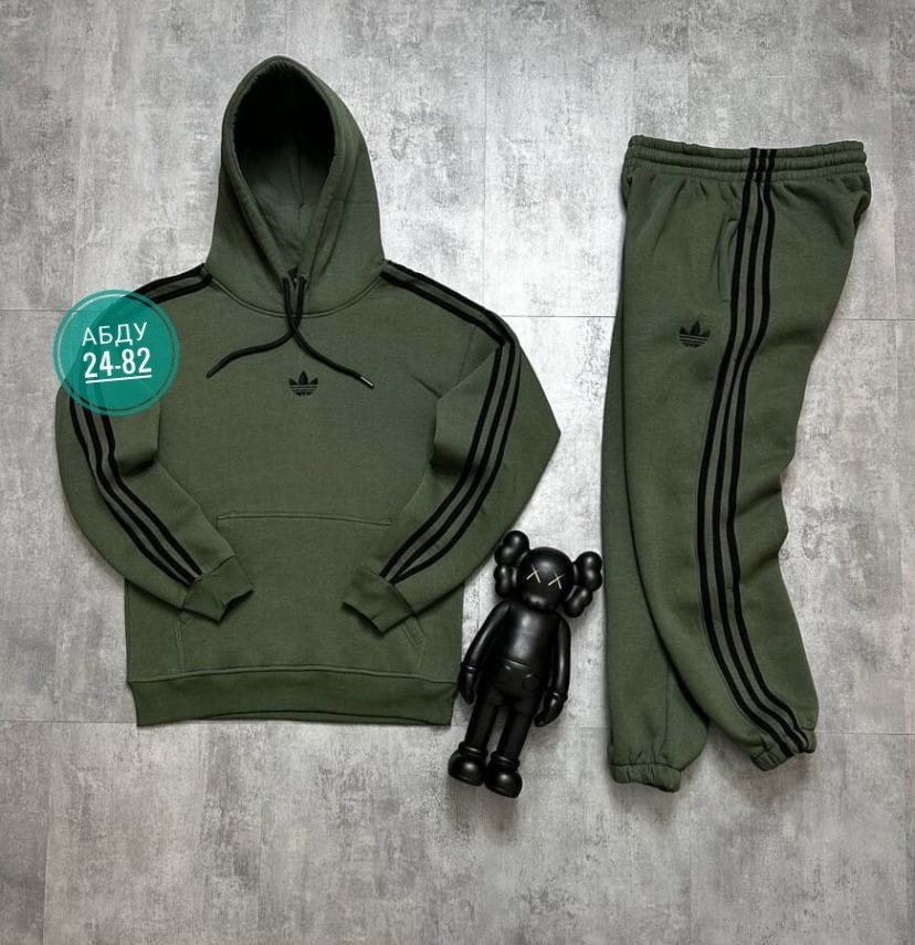 спортивный костюм adidas,мужской спортивный костюм adidas,спортивный костюм adidas на флисе,весенний спортивный костюм adidas,спортивный костюм трикотаж адидас