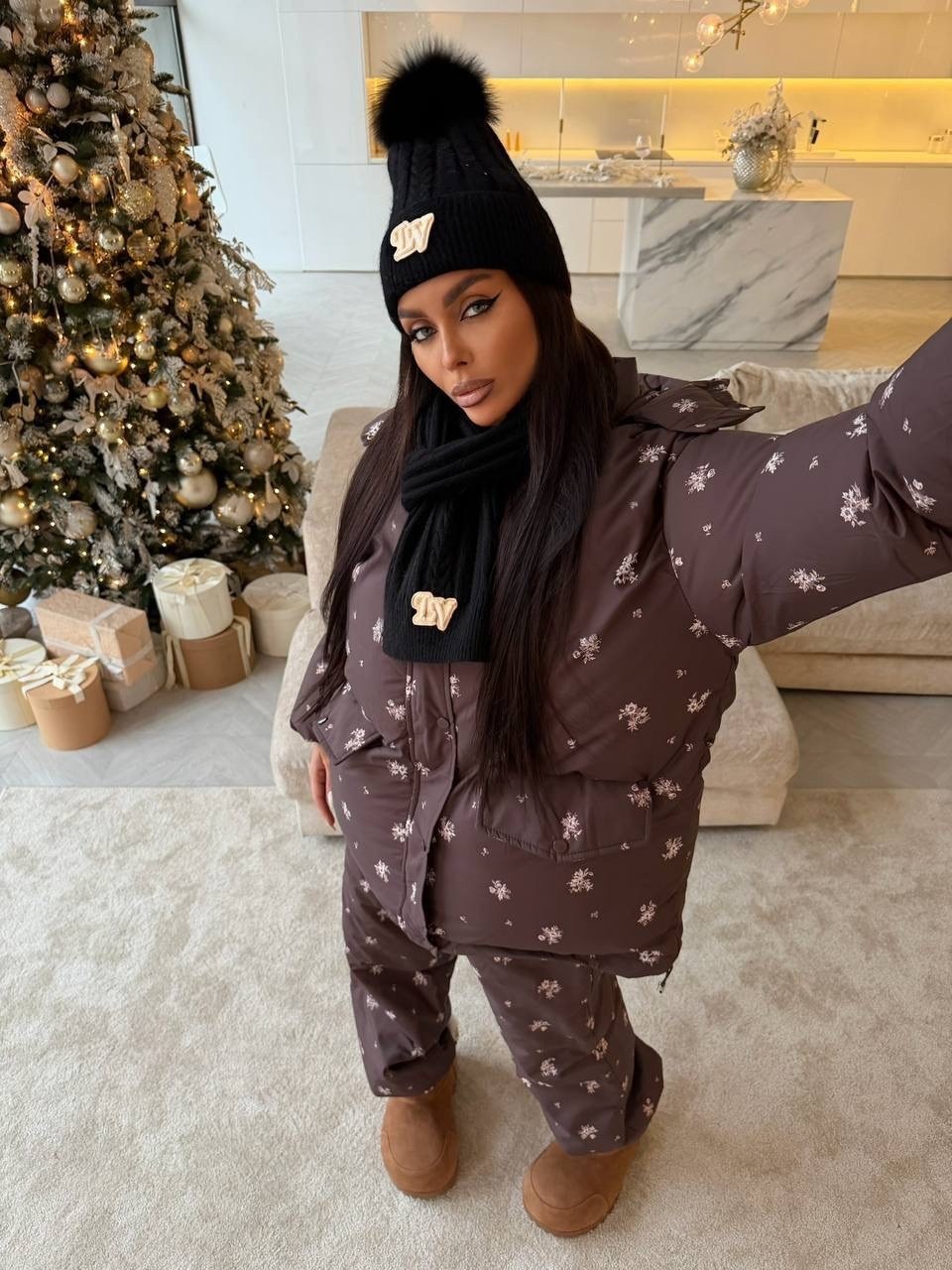 шапка бини и шарф miu miu зимний комплект,шапки комплект,комплект зимняя шапка с шарфом aruuke,комплект из шапки и шарфа,стильная шапка