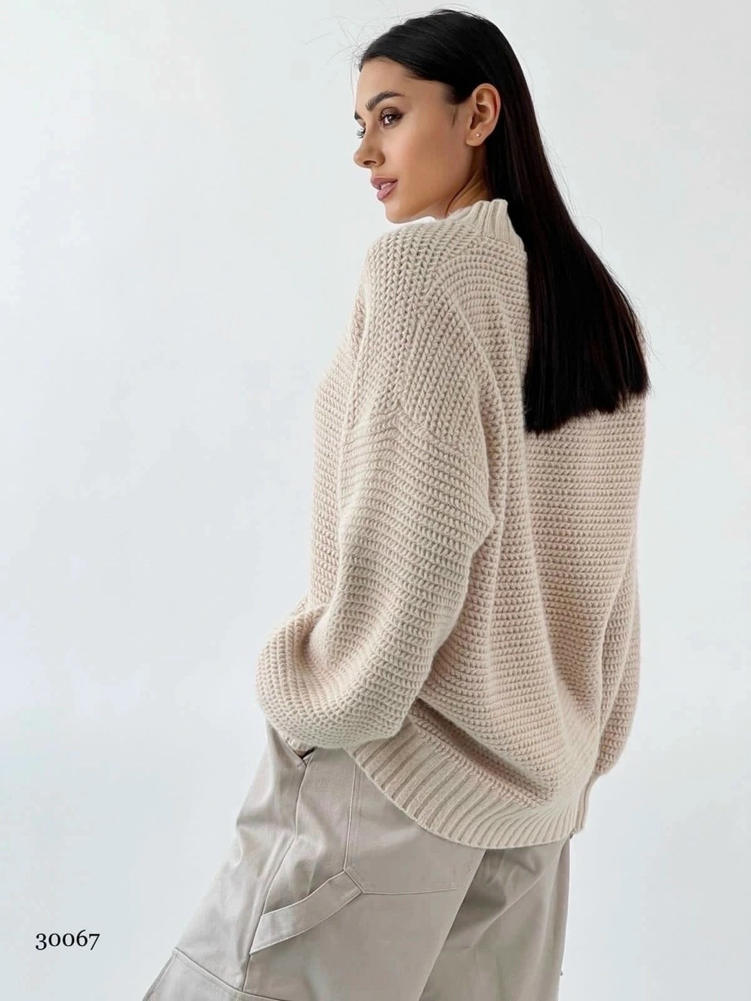 свитер оверсайз крупной вязки,свитера женские,свитер крупной вязки,шерстяная кофта,вязаный свитер оверсайз