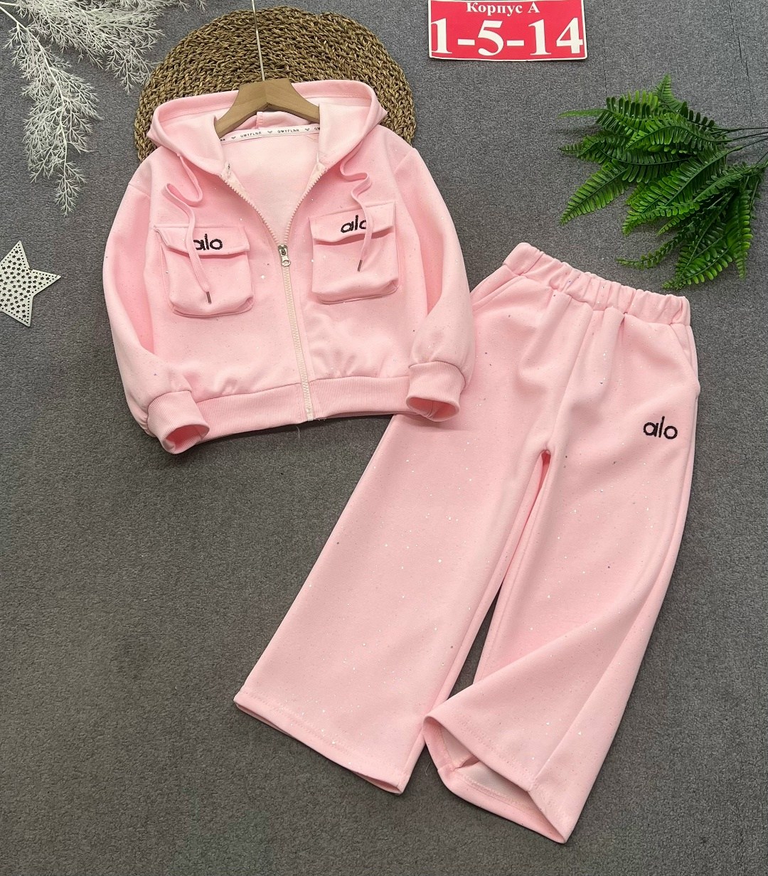 костюм спортивный для девочек,костюм женский,костюм для девочек,спортивный костюм,комплект костюм