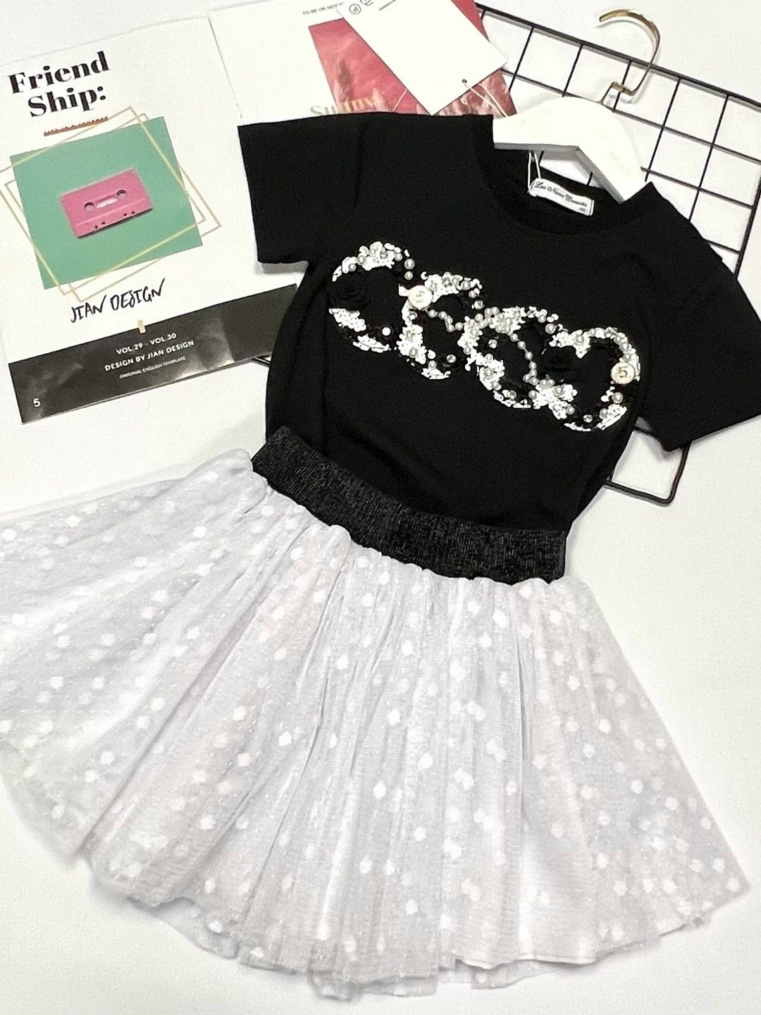 платье для девочки в стиле шанель,платье для девочек,наряды для девочек,комплект одежды для девочек,платье в стиле шанель