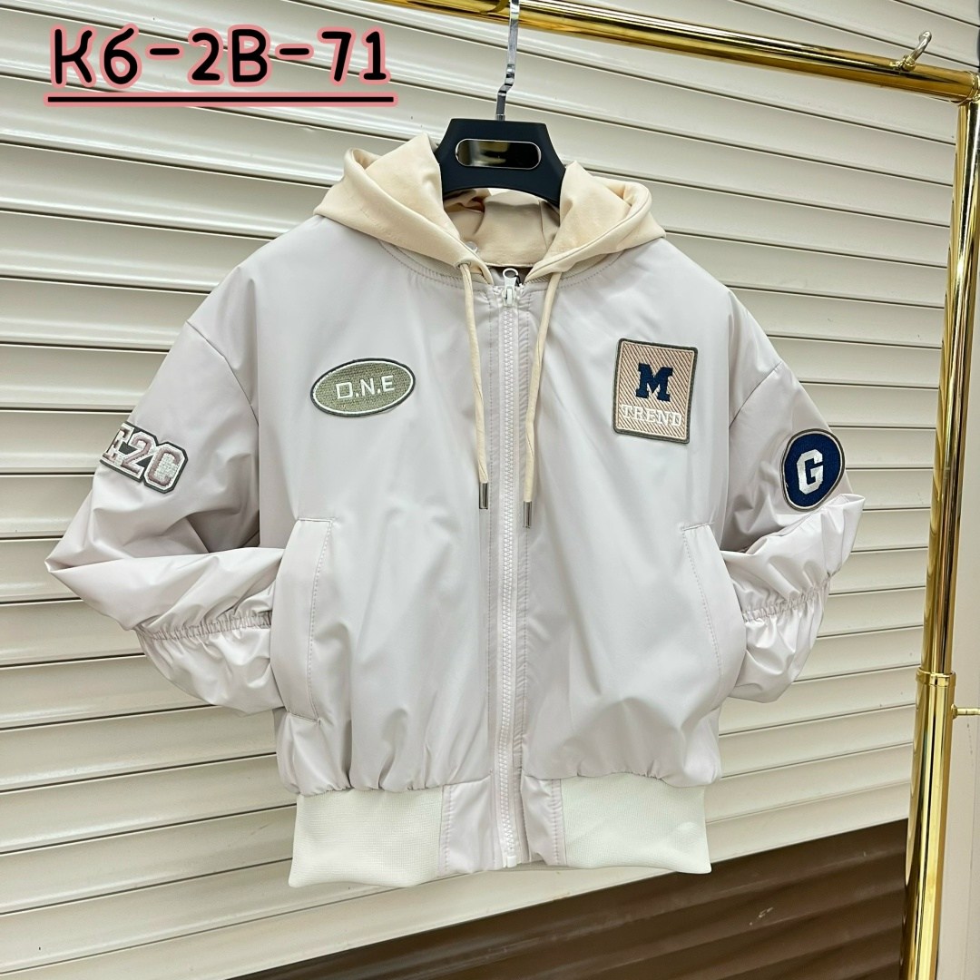 куртка стильная,куртка бомбер,куртка,демисезонная куртка,легкая куртка