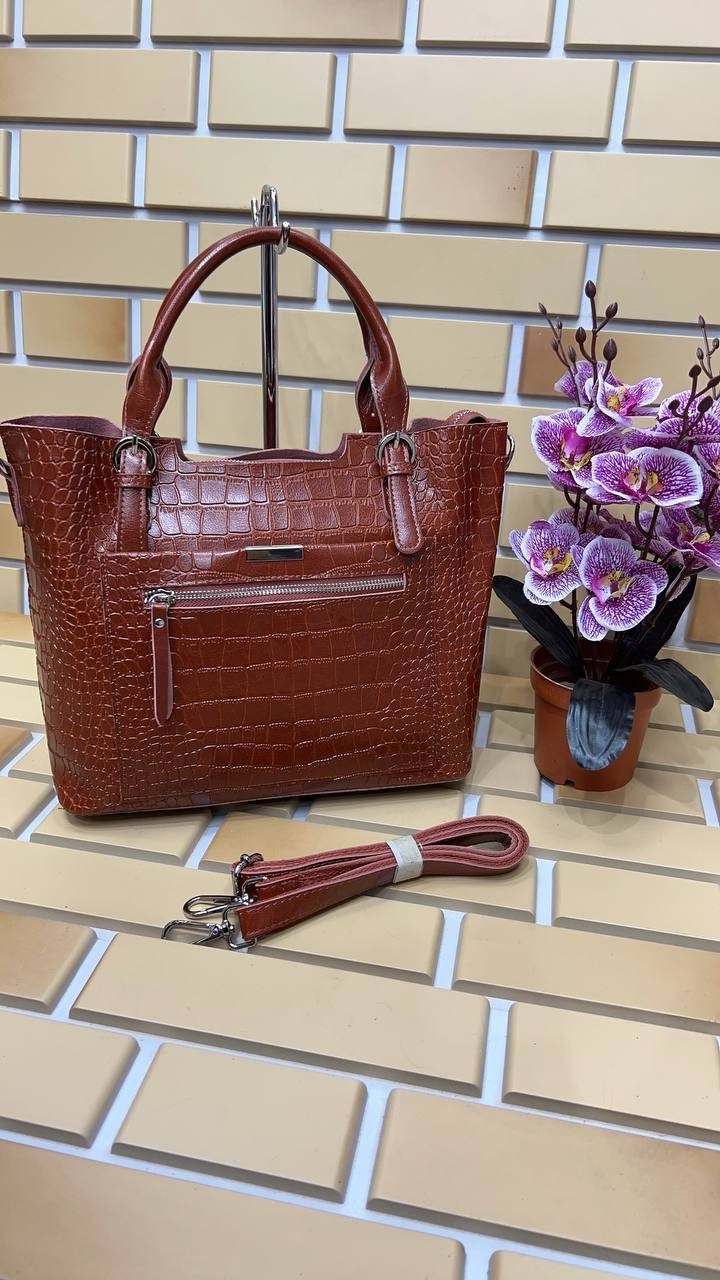 сумка,женская сумка,сумка женская кожаная,сумка эконика бордовая,бордовая сумка