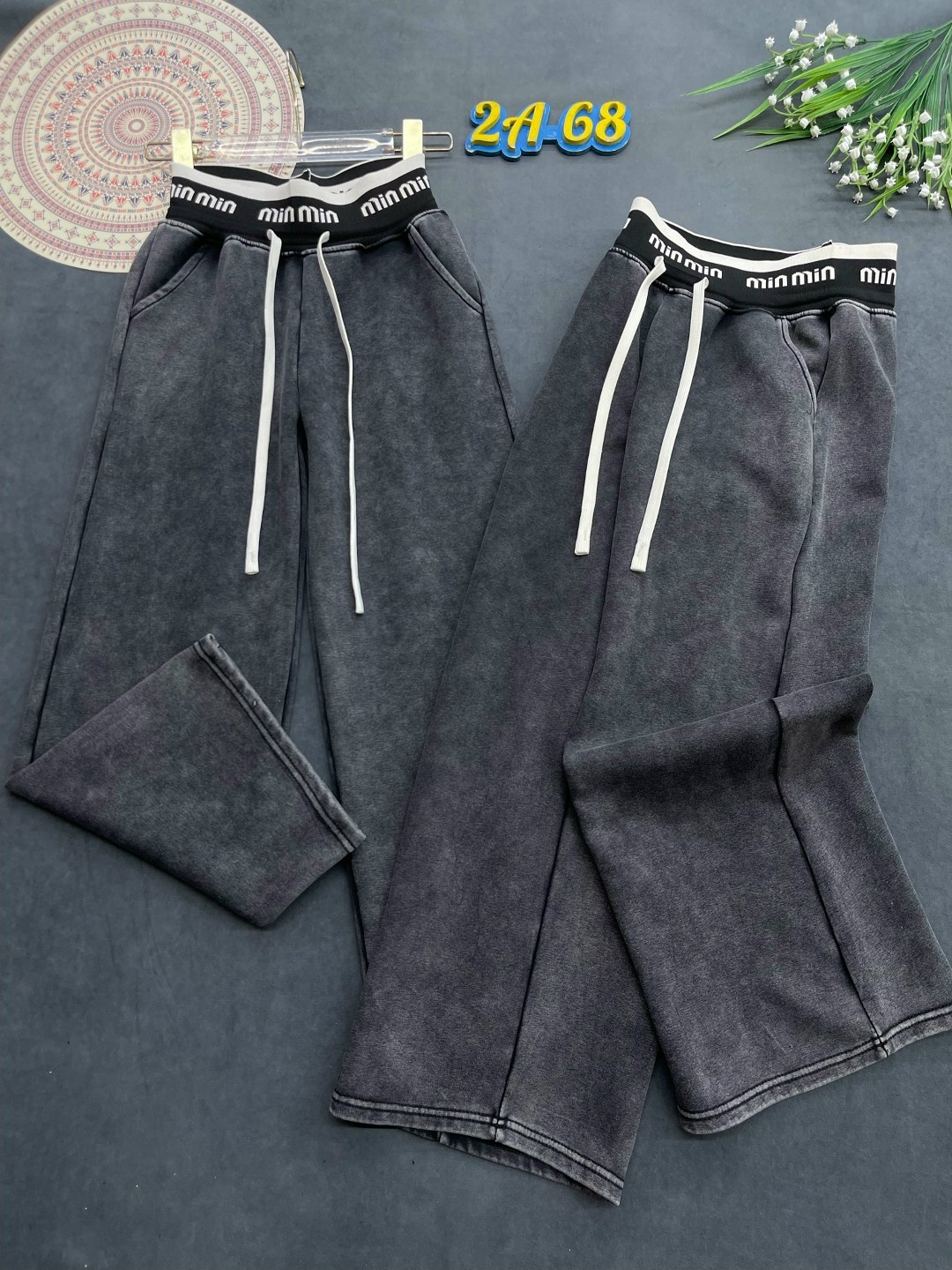 штаны на флисе,брюки для девочек,штаны теплые,спортивные женские брюки и эффектом варeнки,штаны с начёсом