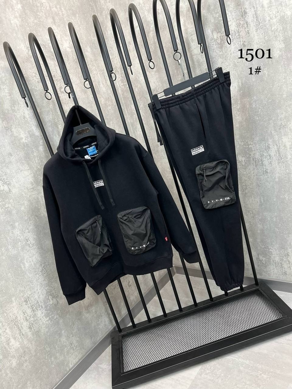 костюм armani ea7,спортивный костюм дольче габбана мужской,спортивные костюмы на флисе,спортивный костюм мужской,мужской спортивный костюм на флисе