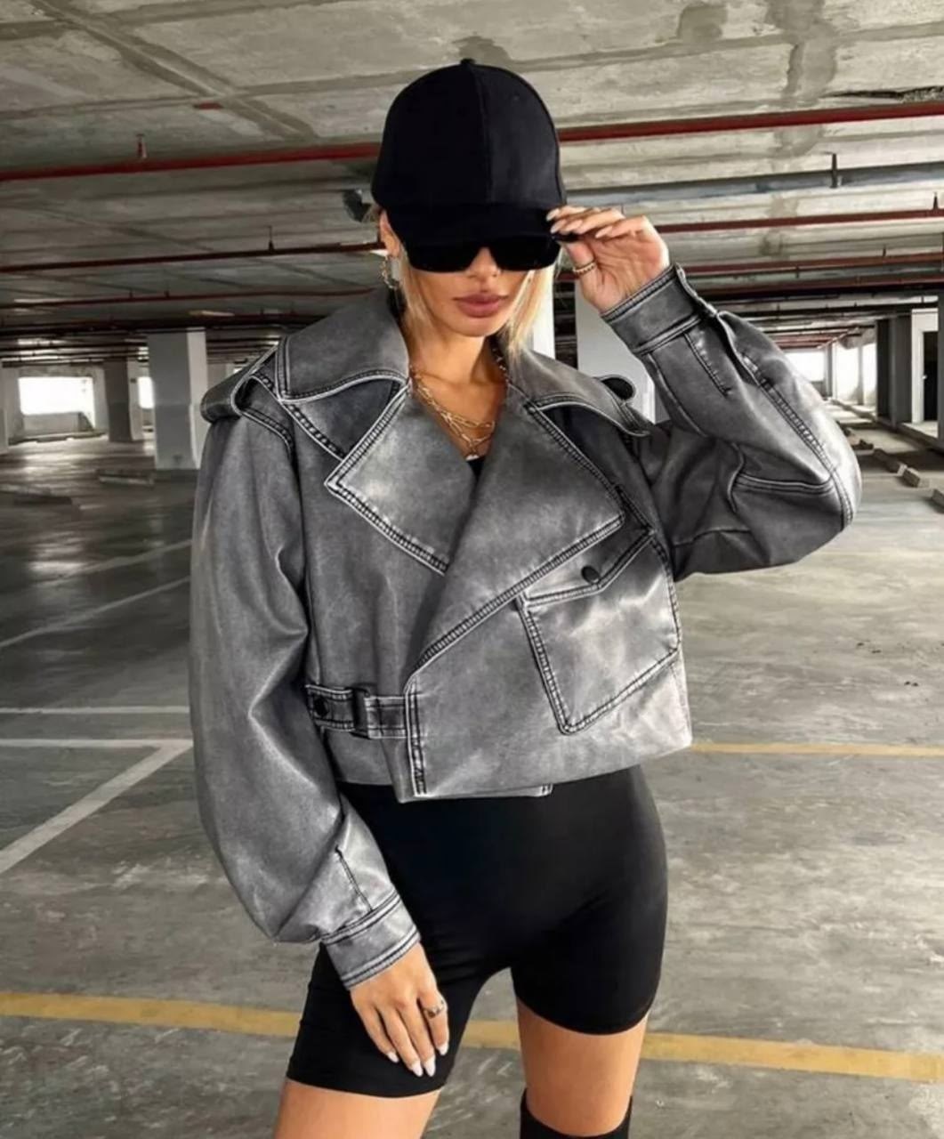 куртка косуха женская,косуха оверсайз кожаная куртка серая винтажная aftfbasic,косуха кожаная куртка весенняя укороченная fashionboom,косуха женская куртка кожаная oversize,косуха кожаная куртка укоро