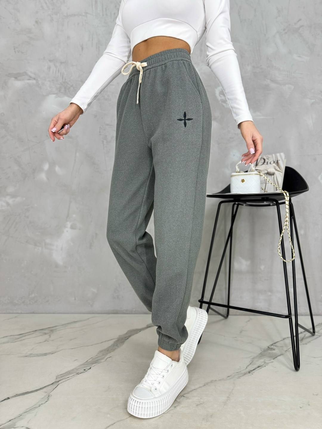 брюки спортивные,спортивные брюки женские,женские брюки,женские брюки черные,женские штаны