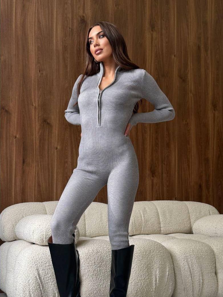 женский трикотажный комбинезон,женские комбинезоны,костюм вязаный,брючный комбинезон,костюм трикотажный женский