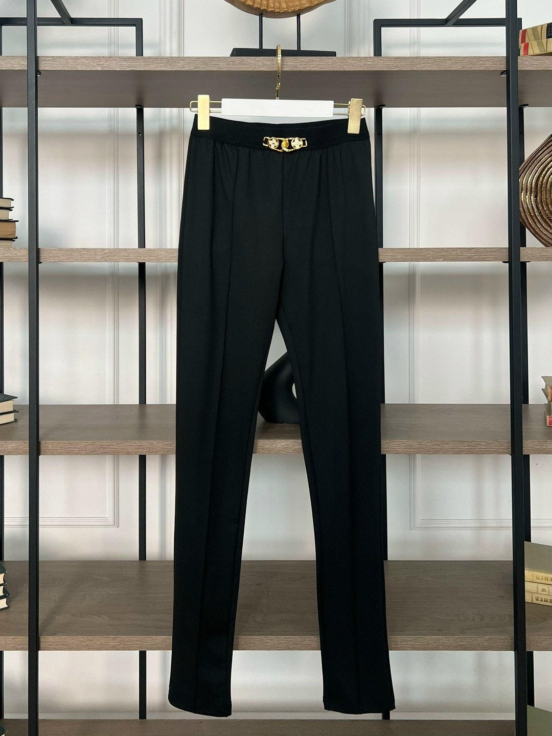 черные леггинсы,легинсы женские,брюки леггинсы,брюки женские,женские брюки черные