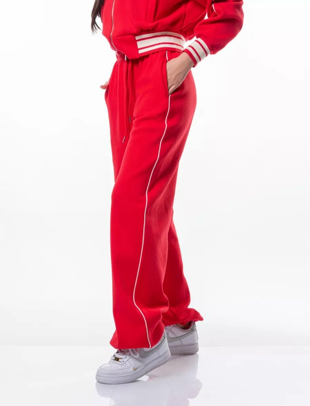 спортивный костюм с лампасами el-idol,костюм спортивный женский el-idol спортивный красный,спортивный женский костюм,красные спортивные костюмы,костюм спортивный женский bonnita спортивный двойка крас