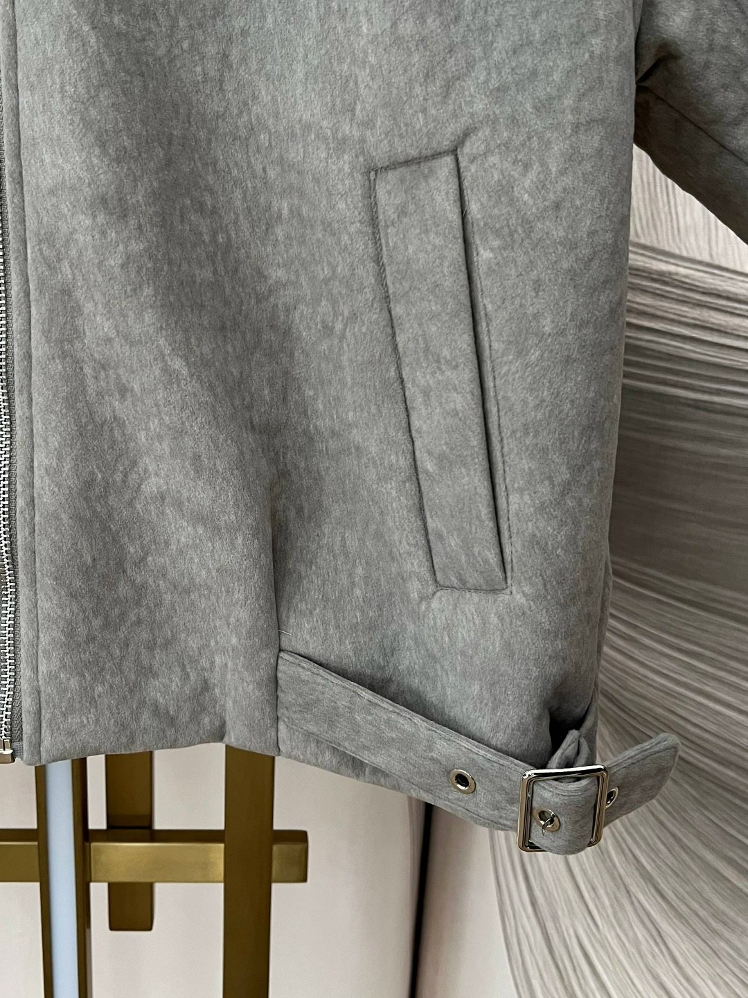 куртка замшевая,куртка кожаная,куртка,куртка бомбер,короткая куртка